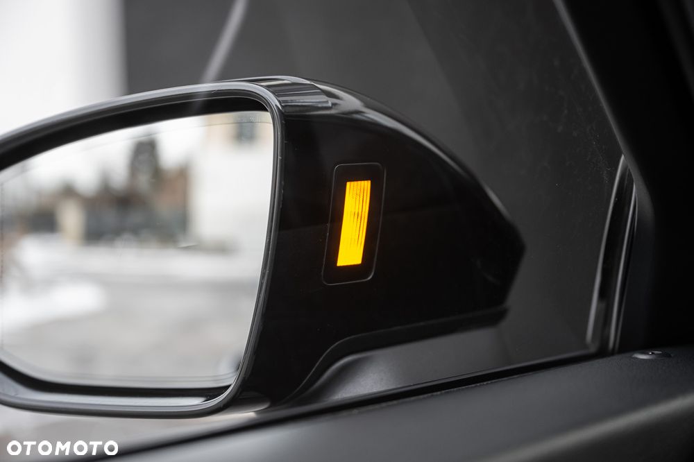 Audi A6 Avant 40 TDI quattro S tronic sport - 39