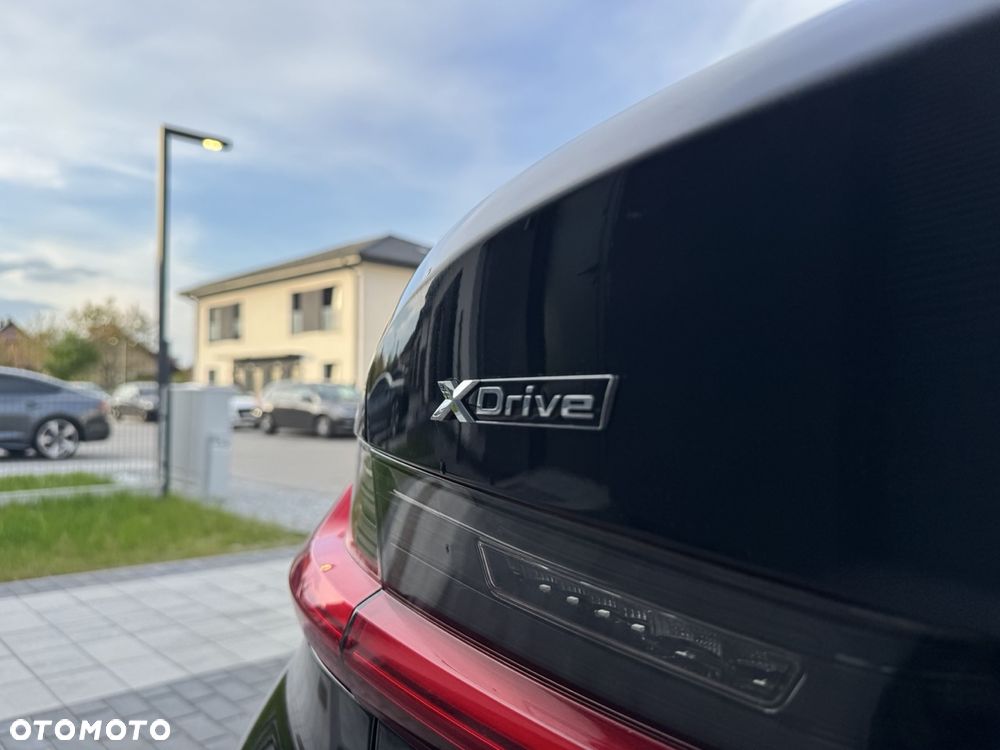 BMW Seria 3 330i xDrive M Sport sport - 13