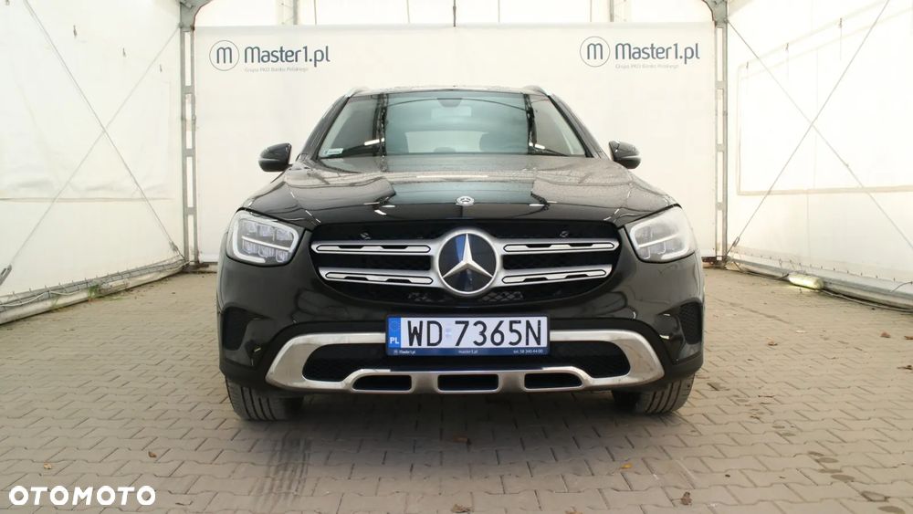 Mercedes-Benz GLC 200 d 4-Matic Business Edition - 2