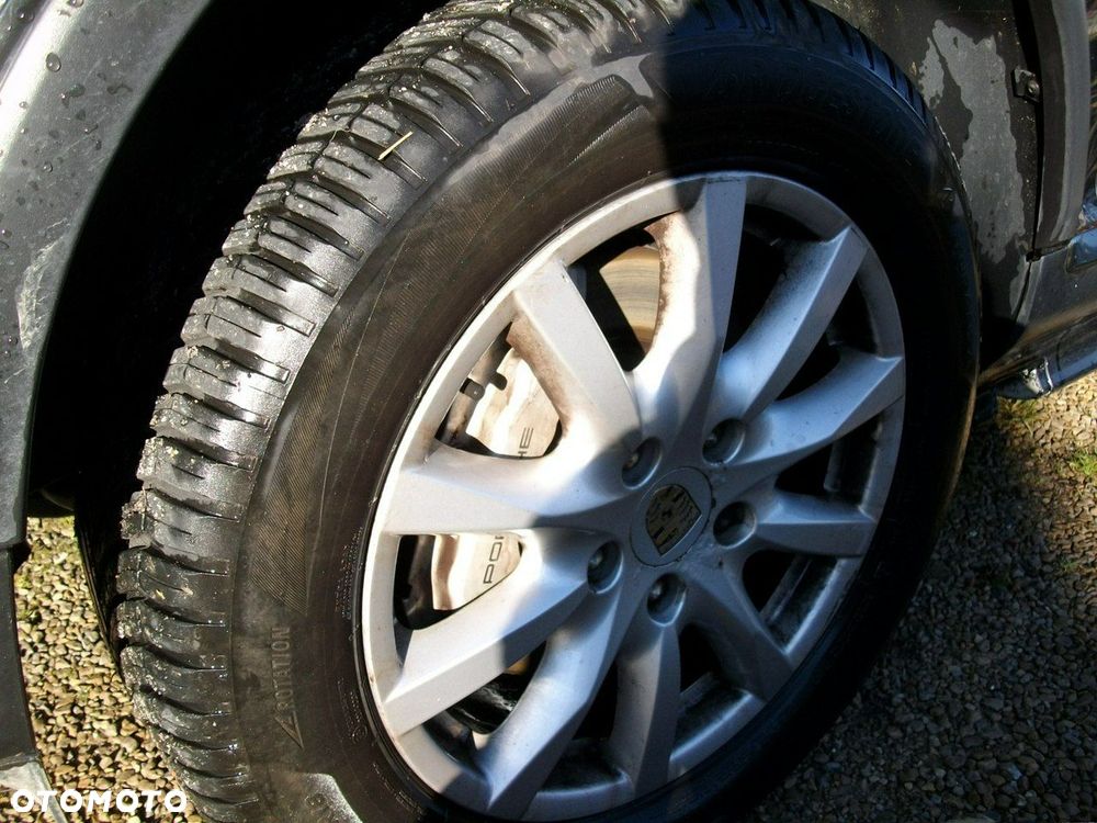 Porsche Cayenne - 12