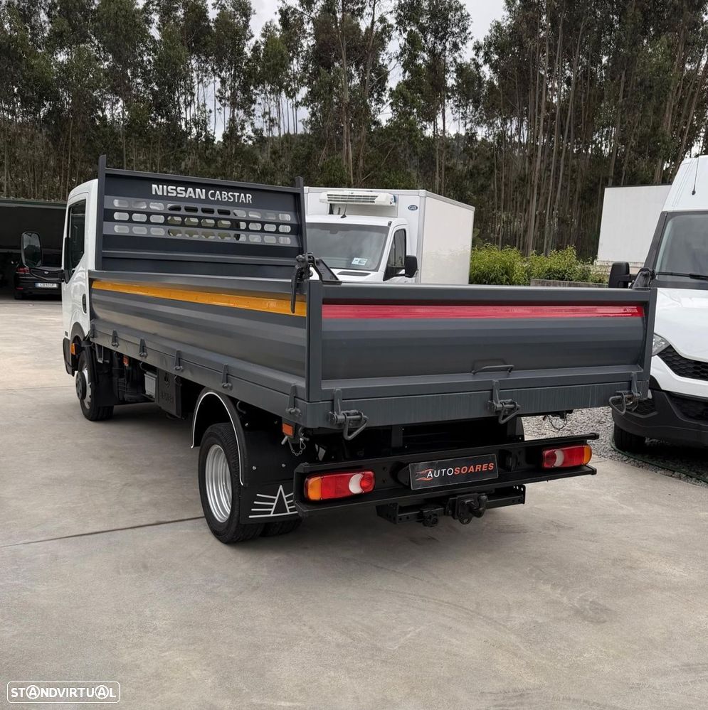 Nissan Cabstar Tri-basculante - 8