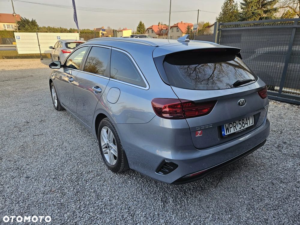 Kia Ceed 1.6 CRDi SCR L Business Line - 8