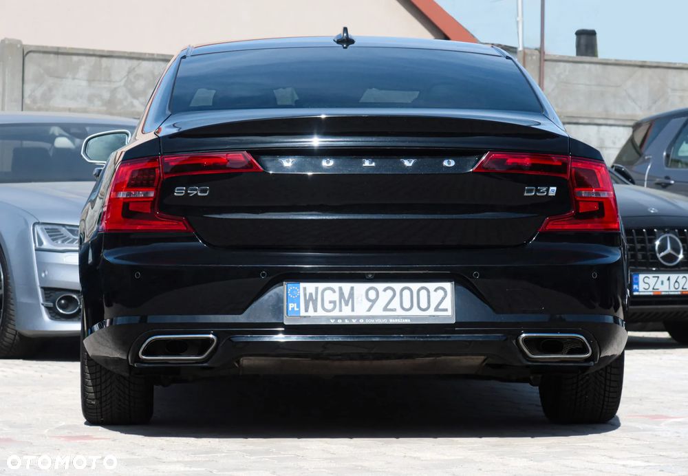 Volvo S90 D3 R-Design - 10