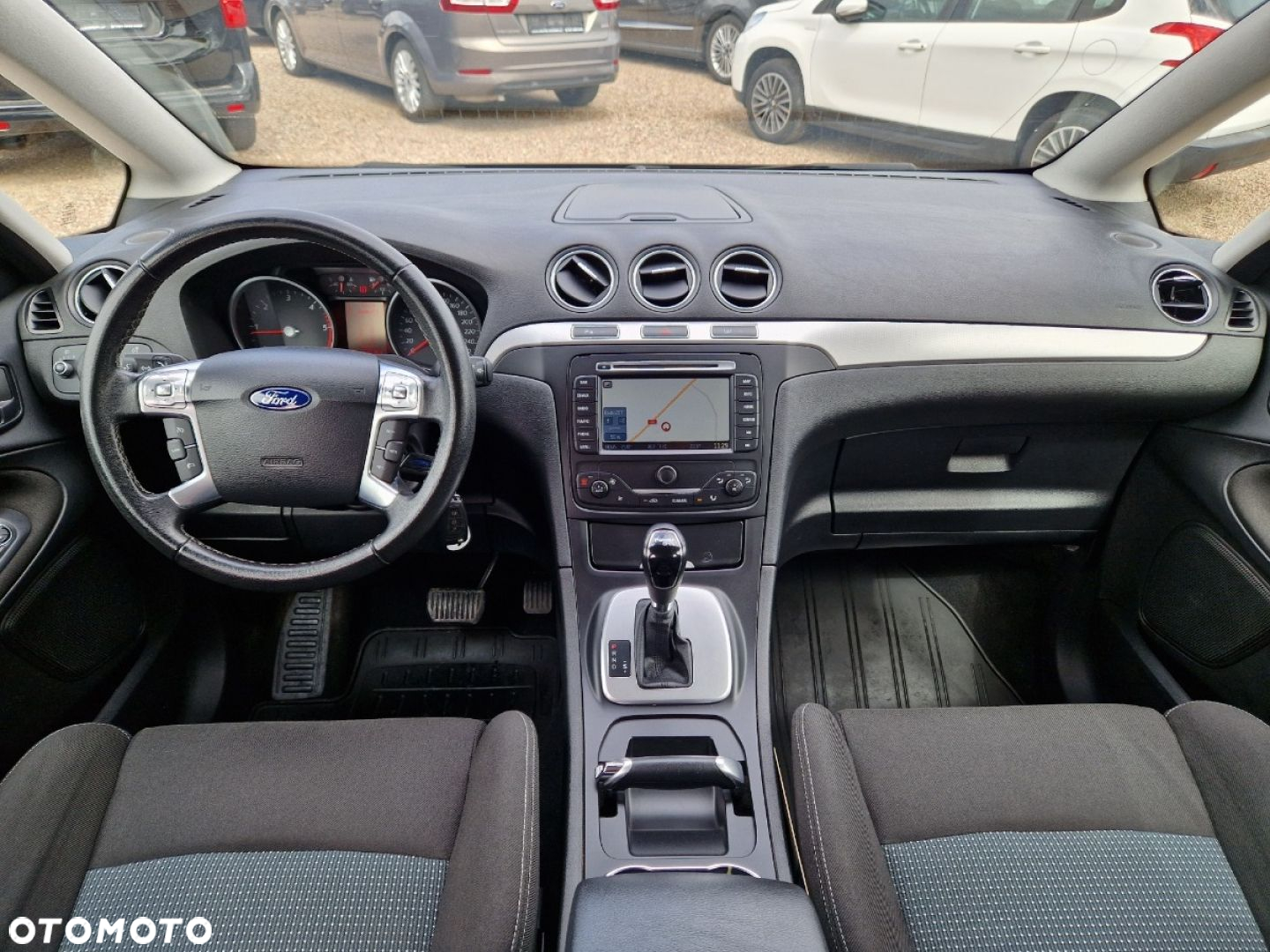Ford S-Max - 7