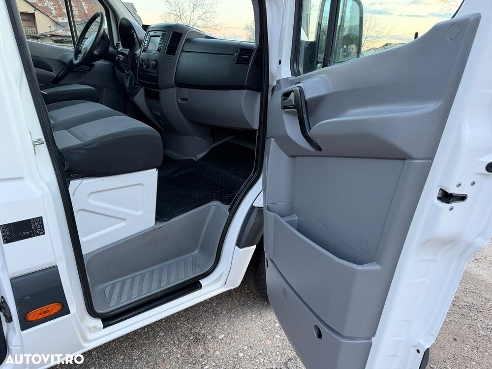 Volkswagen Crafter - 10
