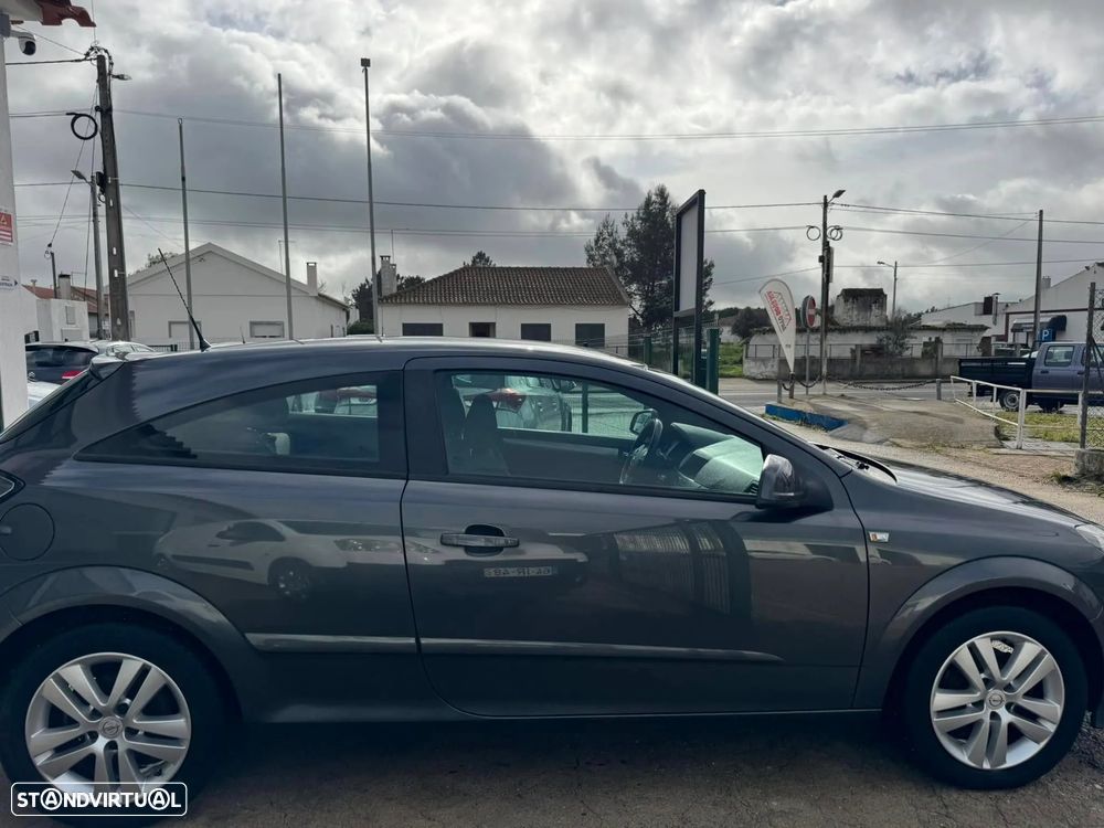Opel Astra GTC 1.9 CDTi - 6