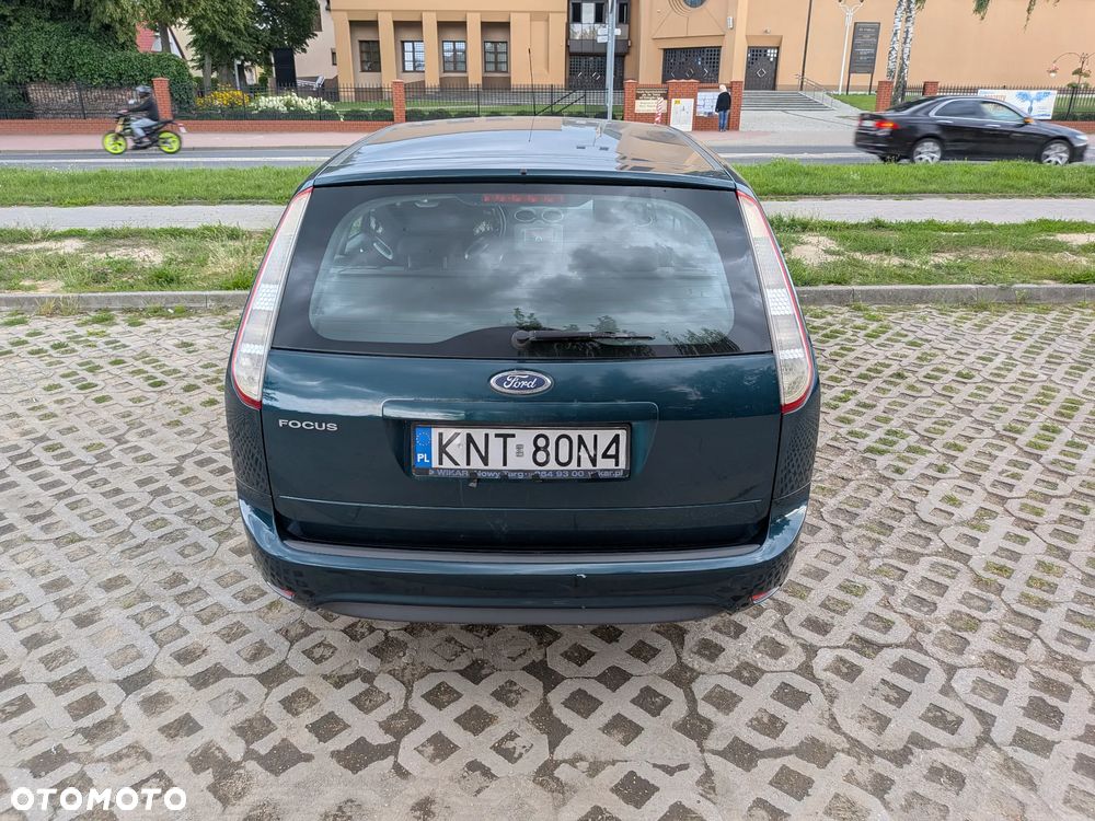 Ford Focus 1.6 Trend - 3