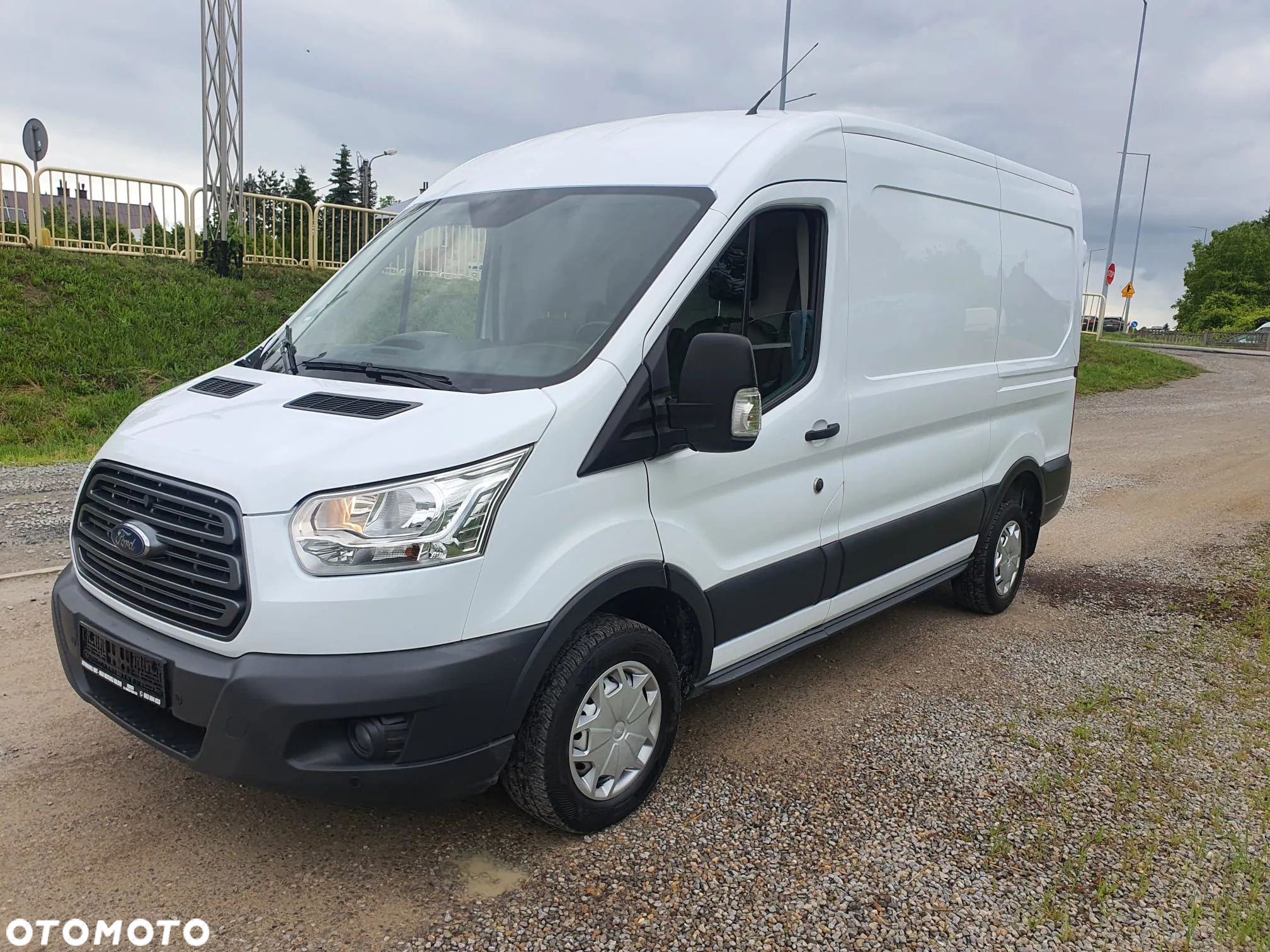 Ford Transit - 1