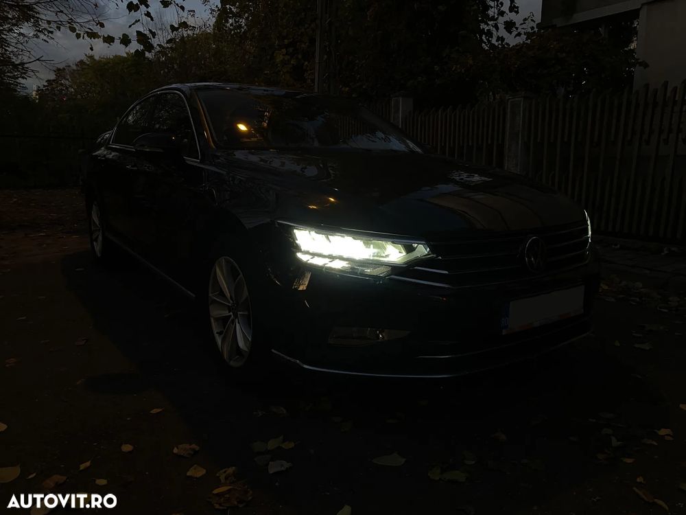 Volkswagen Passat 2.0 TDI DSG Highline - 14