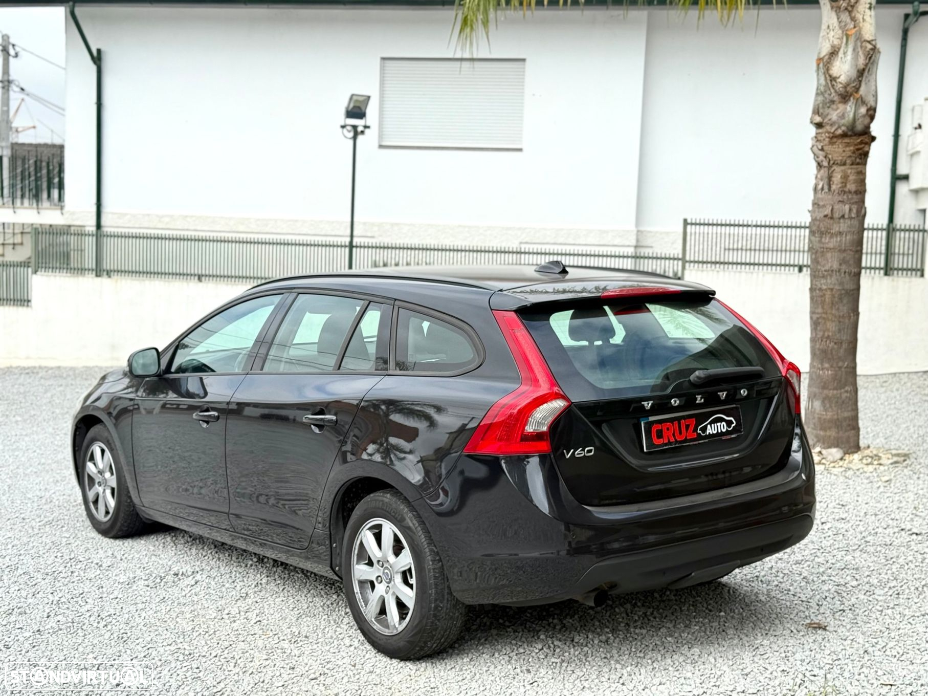 Volvo V60 1.6 D2 Drive Kinetic Start/Stop - 6