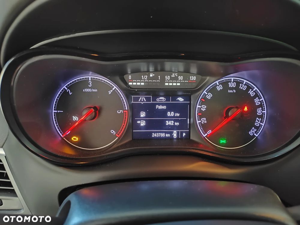 Opel Zafira - 24