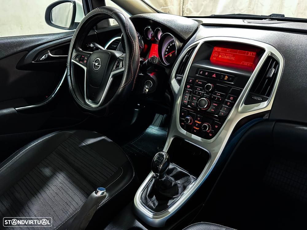 Opel Astra 1.6 CDTI Cosmo S/S J18 - 34