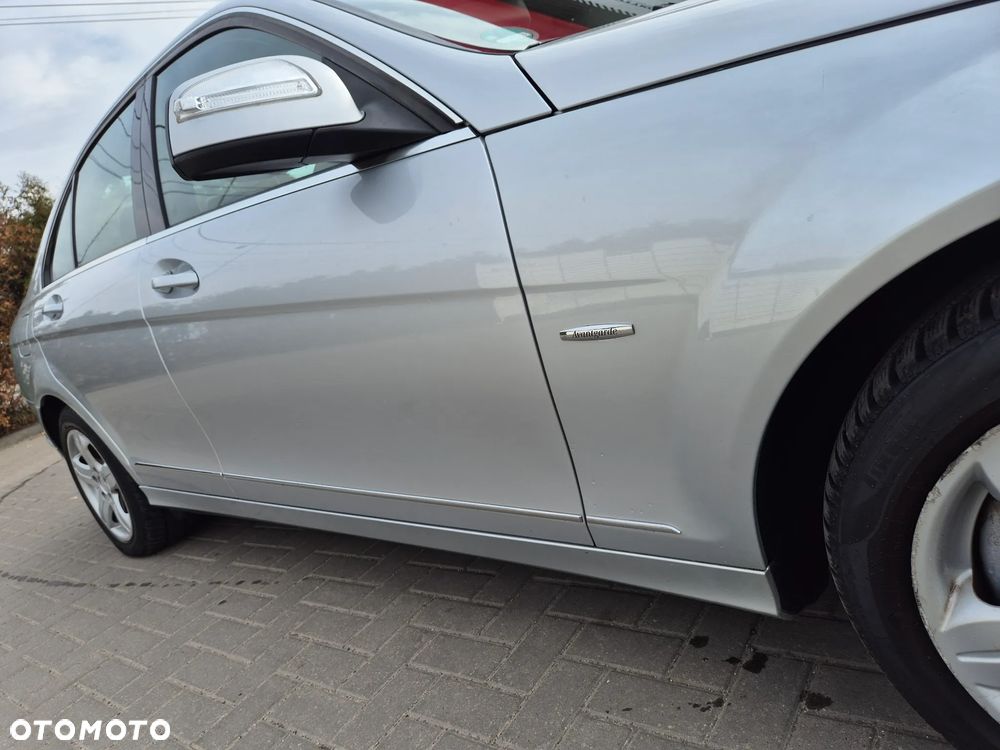 Mercedes-Benz Klasa C 220 CDI Avantgarde - 20