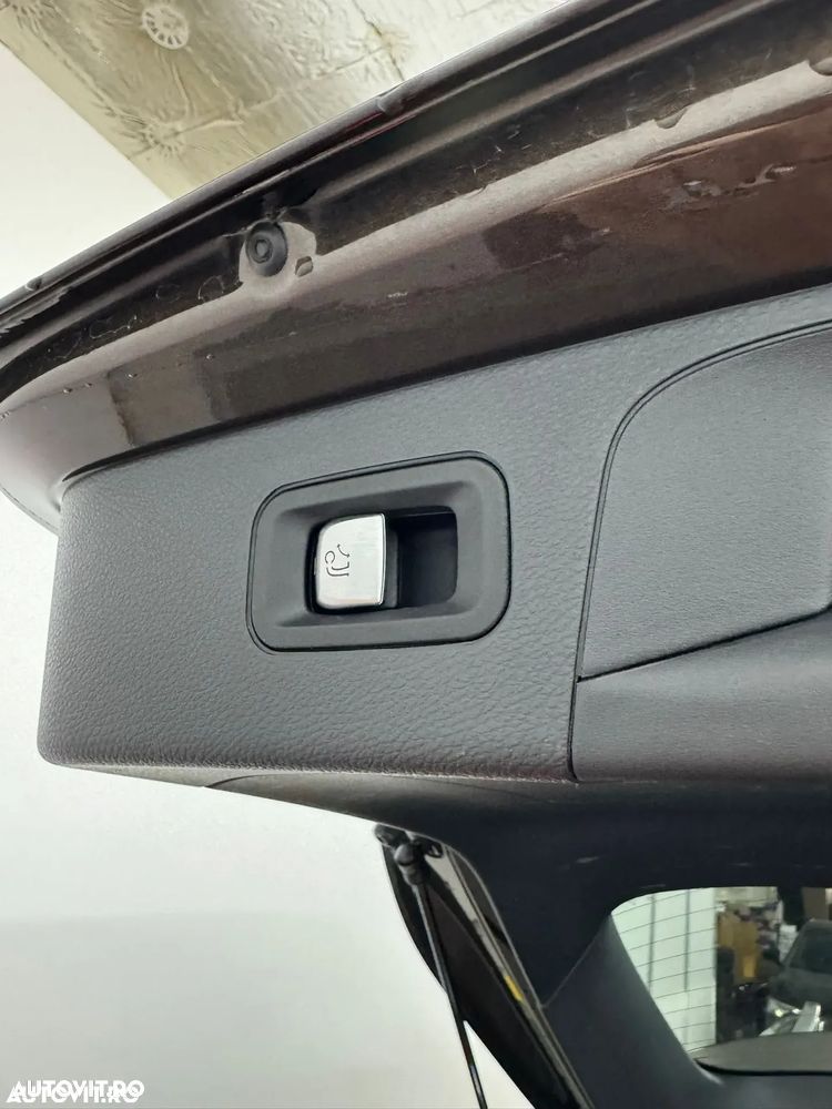 Mercedes-Benz GLC - 18