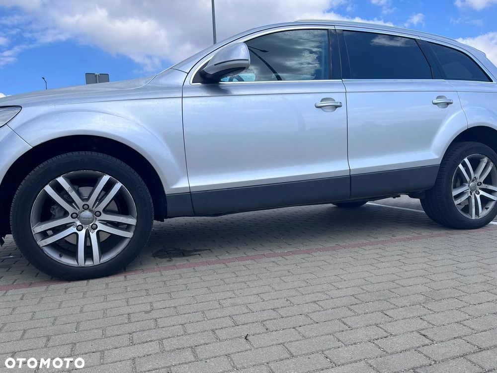 Audi Q7 - 4