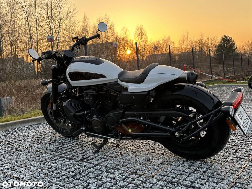 Harley-Davidson Sportster - 2