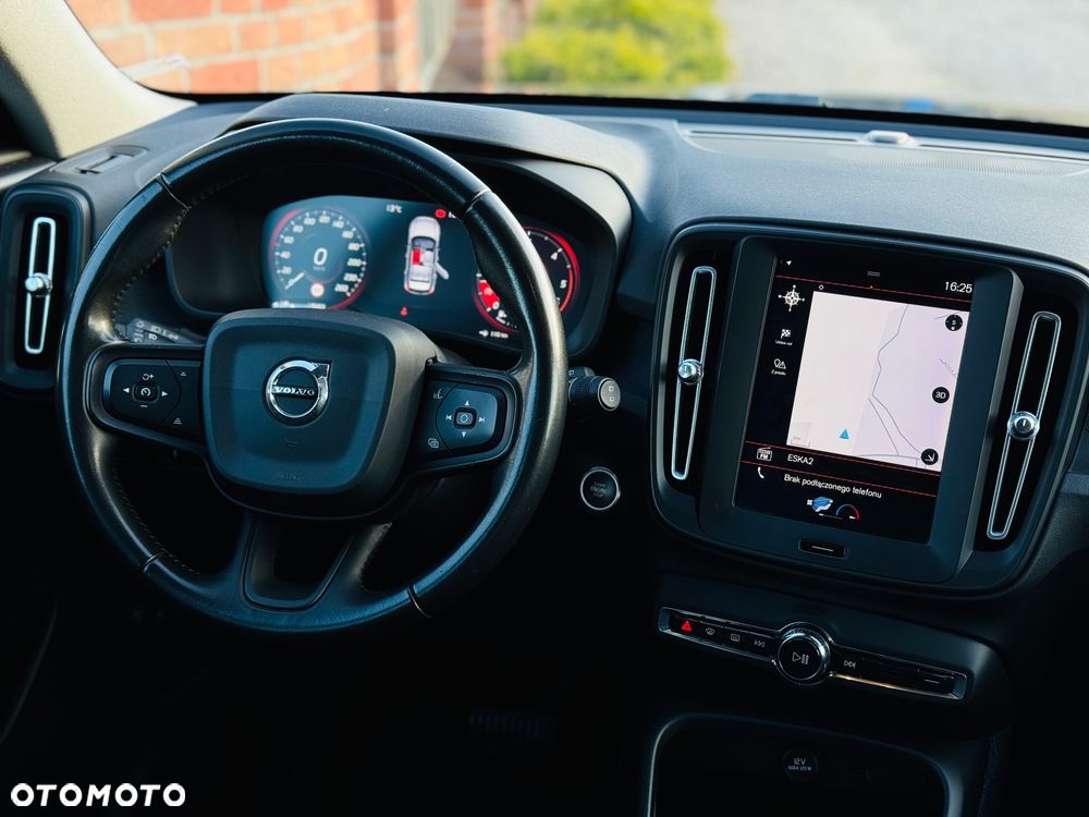 Volvo XC 40 D3 Momentum Pro - 14