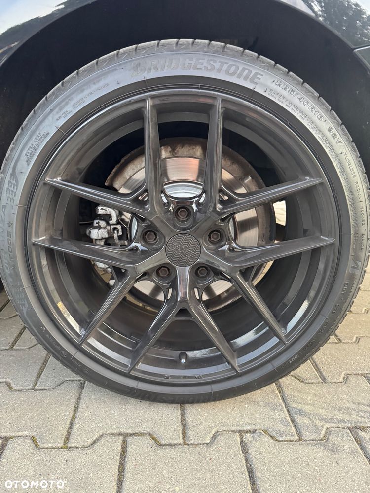 BMW Seria 3 318d Touring - 11
