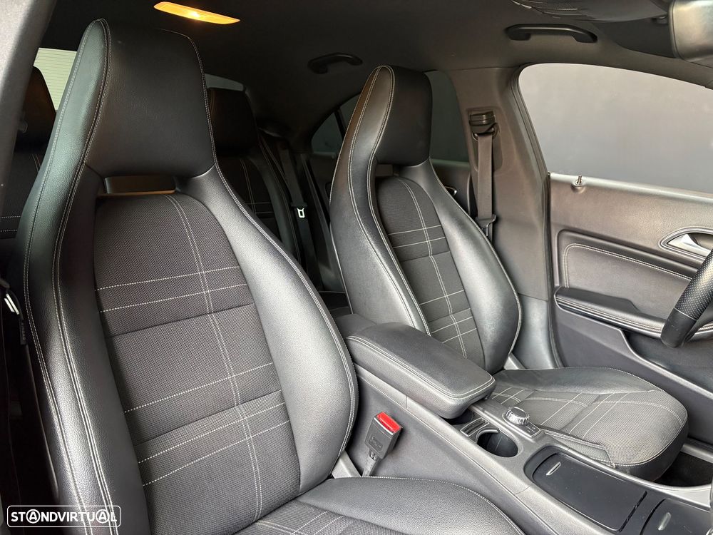 Mercedes-Benz CLA 220 d 7G-DCT AMG Line - 13
