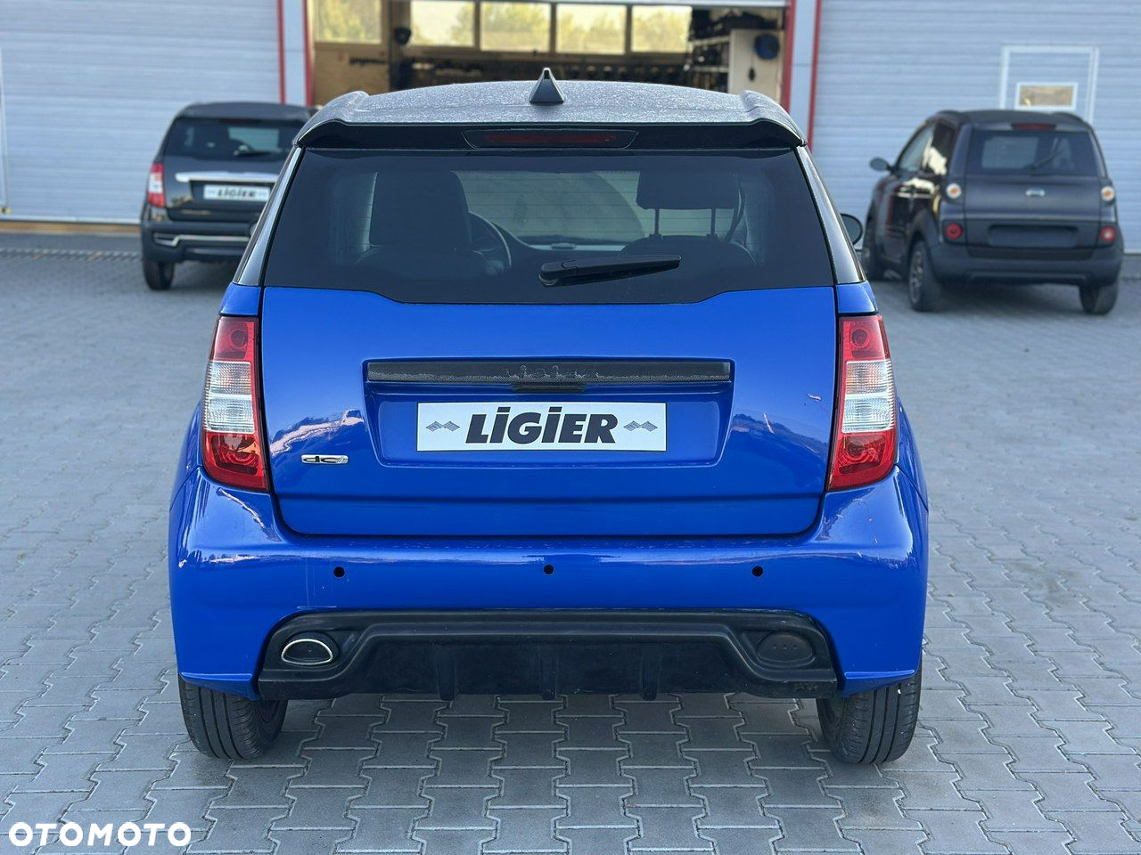 Ligier JS50 - 4