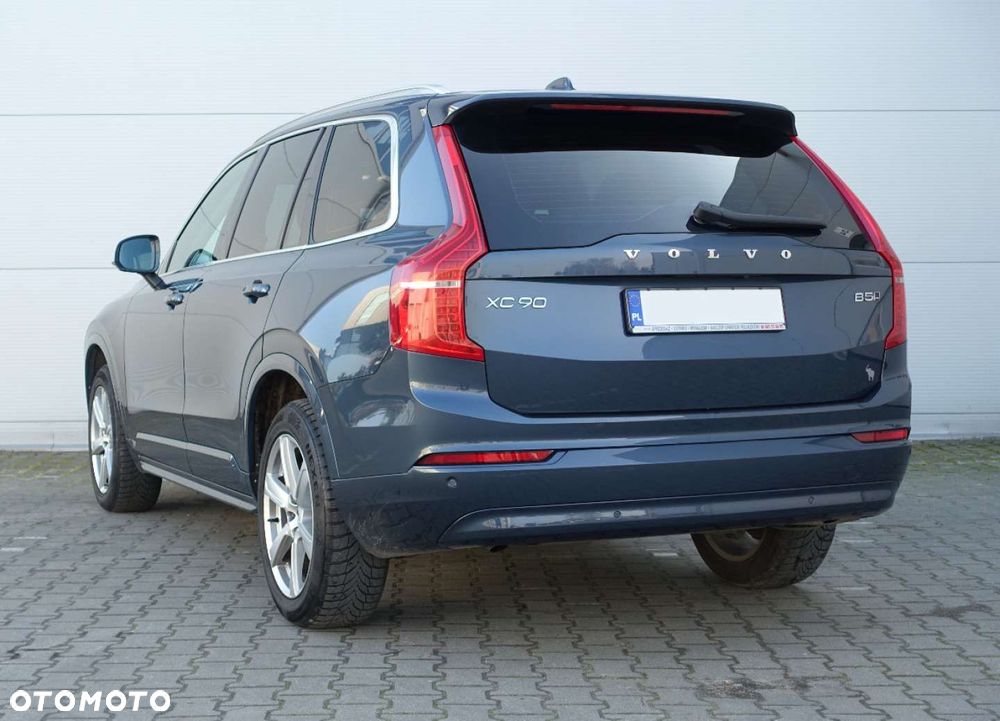 Volvo XC 90 - 5