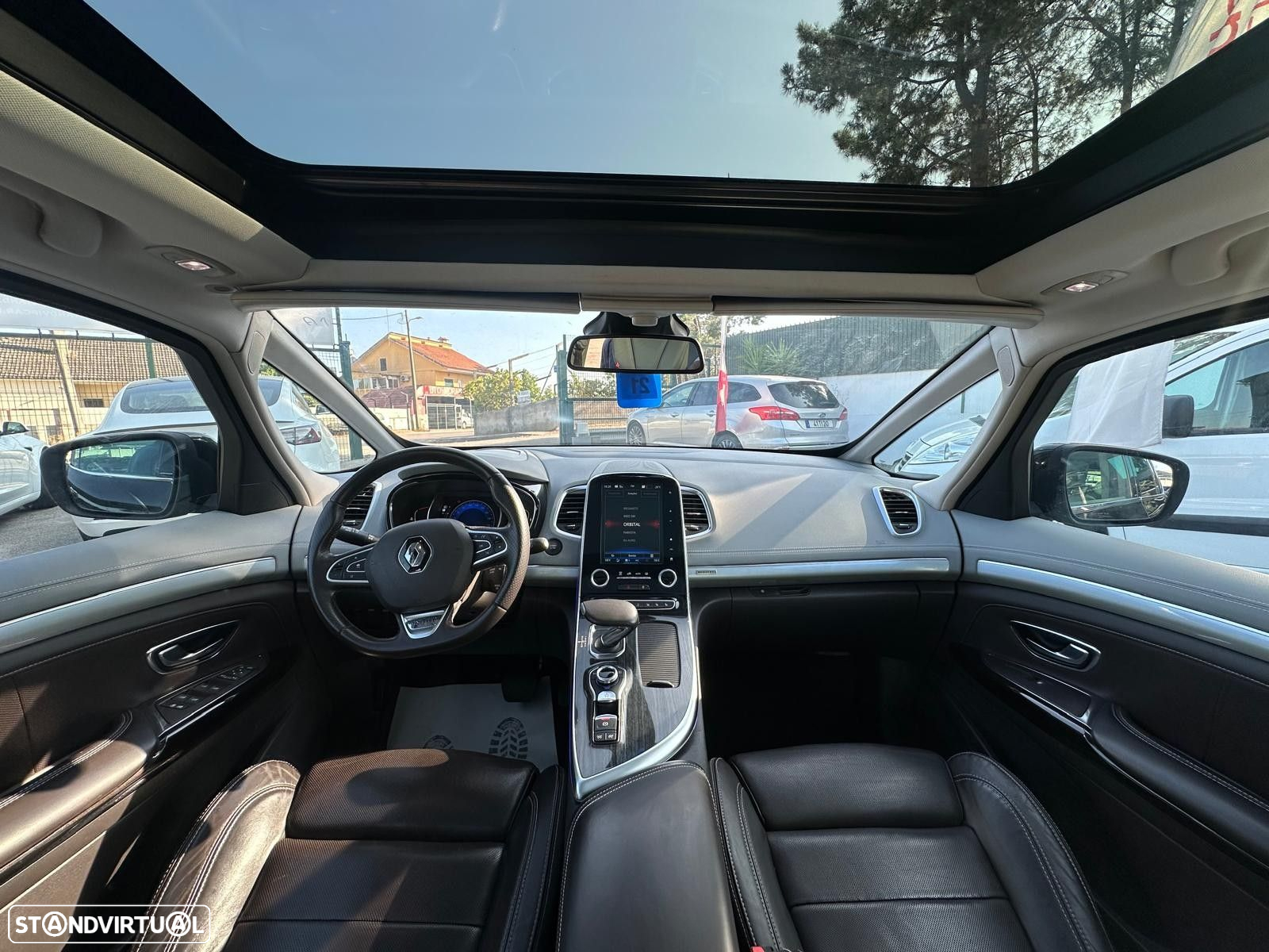 Renault Espace 1.6 dCi Initiale Paris EDC - 8