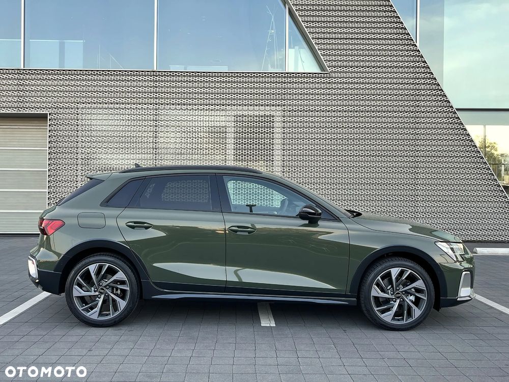 Audi A3 Sportback - 2