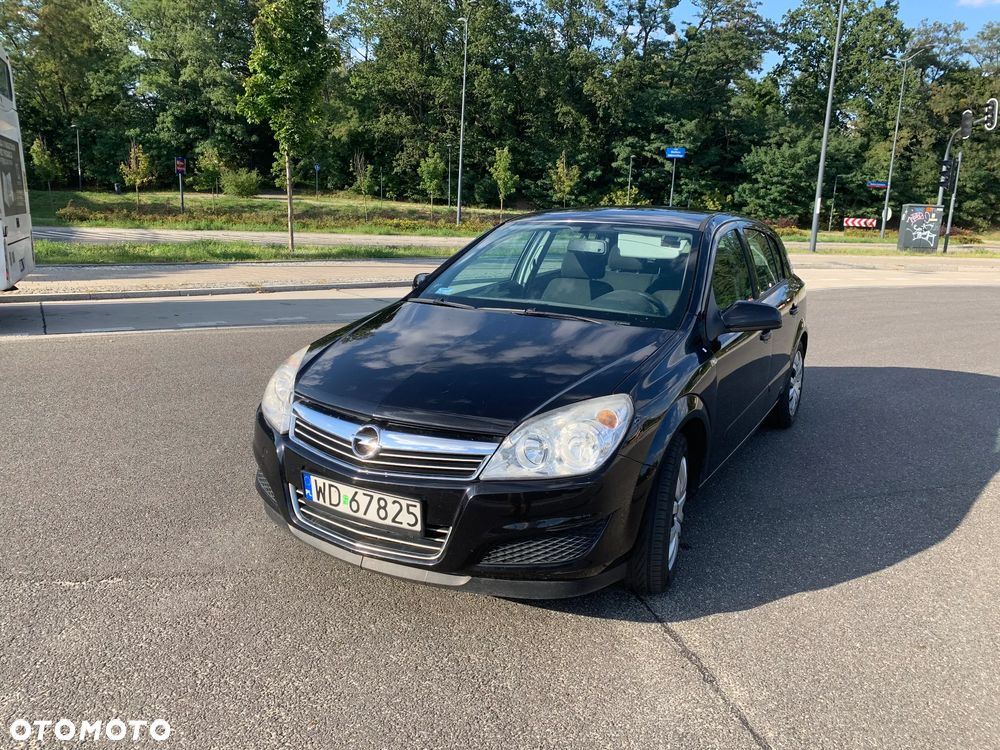 Opel Astra 1.3 CDTI Elegance - 2
