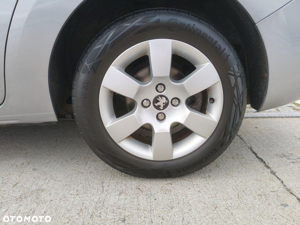 Peugeot 5008 2.0 BlueHDi Style 7os - 34