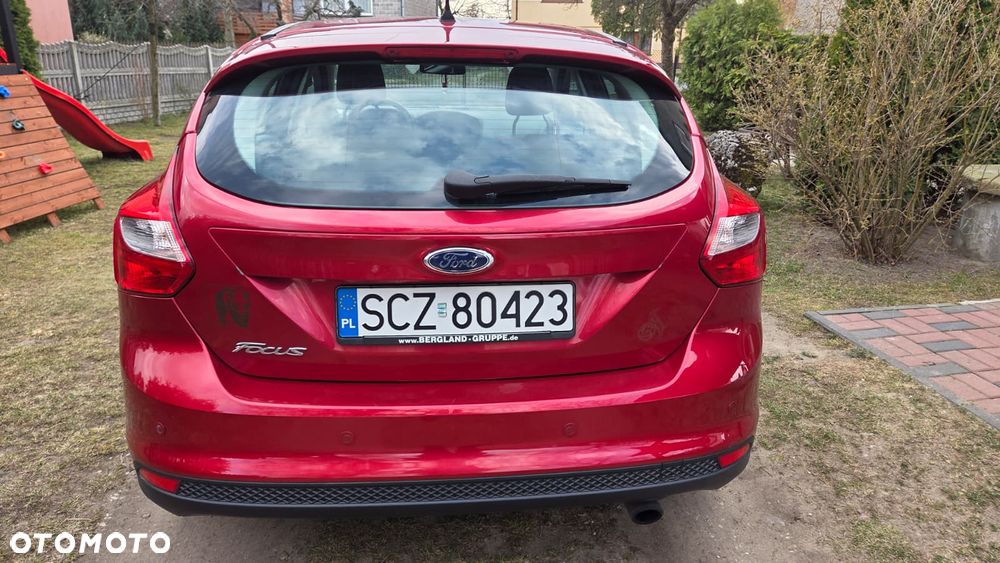 Ford Focus 1.6 EcoBoost Titanium - 4