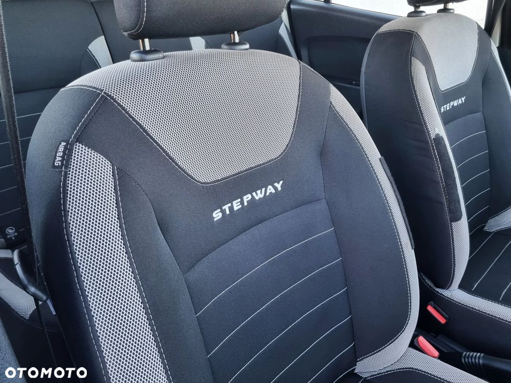 Dacia Sandero Stepway - 13