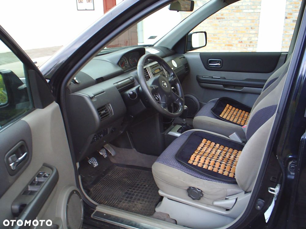 Nissan X-Trail 2.0 Comfort - 7