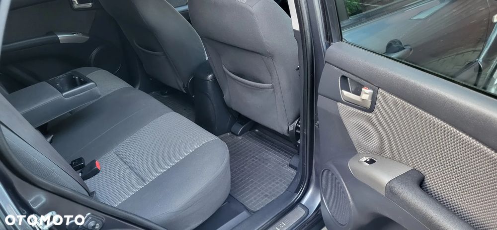 Kia Sportage 2.0 Expedition + - 23