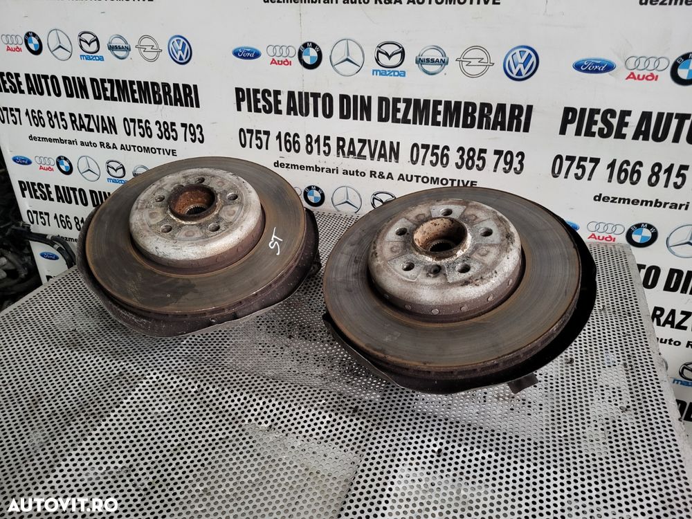 Fuzete Fuzeta Stanga Dreapta Spate Bmw F10 F11 Benzina motor N55B30 Dezmembrez Bmw F10 F11 LCI M Paket Cod Motor N55B30 3.0 3.5 4.0 Benzina An 2012-2013-2014-2015-2016-2017 - 3