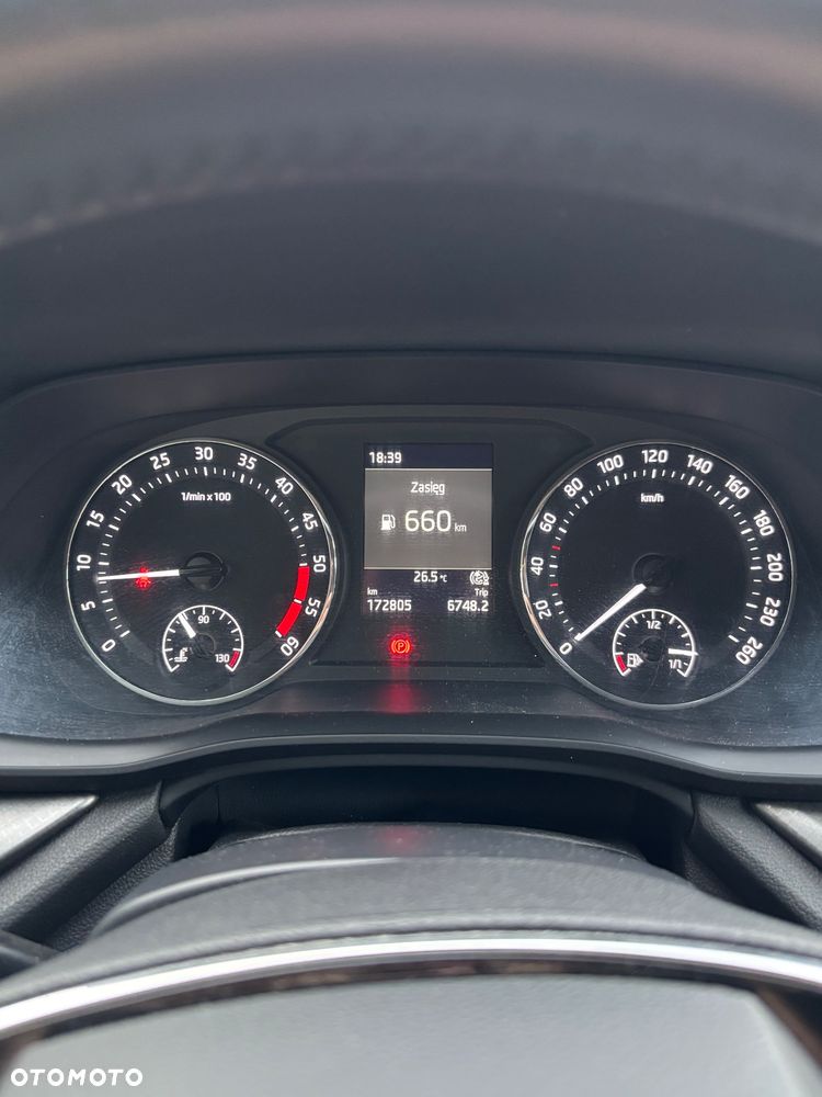Skoda Octavia 2.0 TDI Ambition - 8