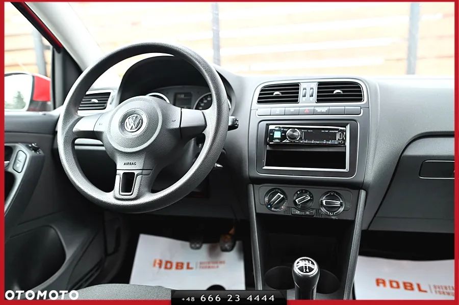 Volkswagen Polo 1.2 Comfortline - 17