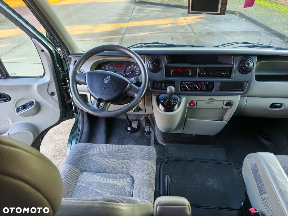 Renault Master Koniowóz 2.5dci Klima Automat - 25