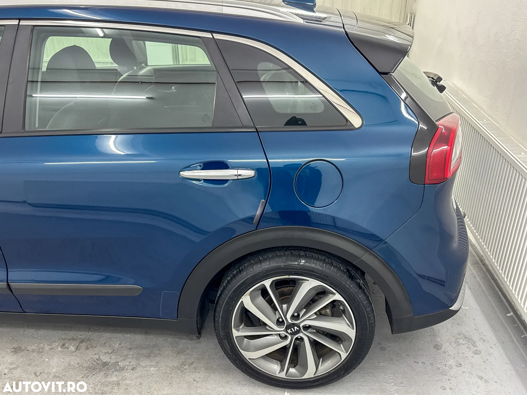 Kia Niro 1.6 GDI 6DCT HEV Premium - 22
