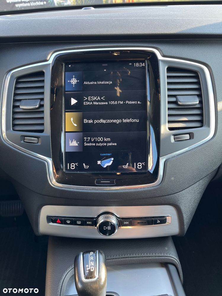 Volvo XC 90 - 17