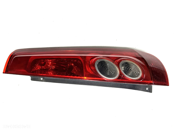 LAMPA TYŁ PRAWA FORD FIESTA MK6 LIFT 2007-