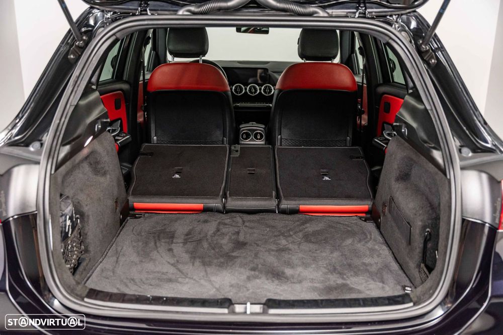 Mercedes-Benz GLA 250 e AMG Line - 14