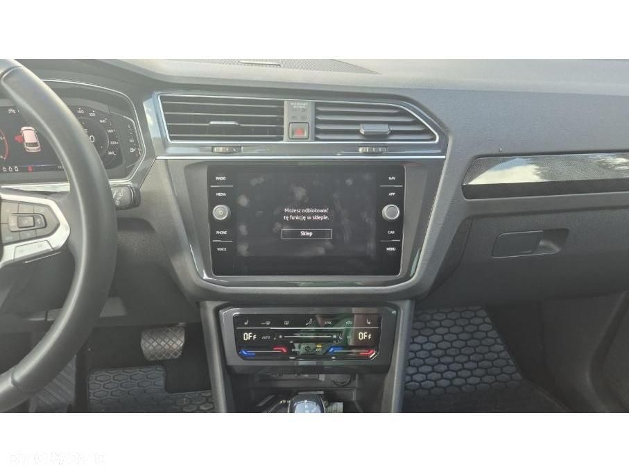 Volkswagen Tiguan - 21