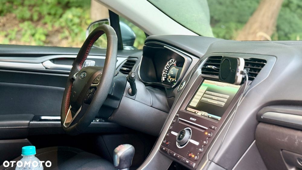 Ford Mondeo 2.0 TDCi Titanium - 16