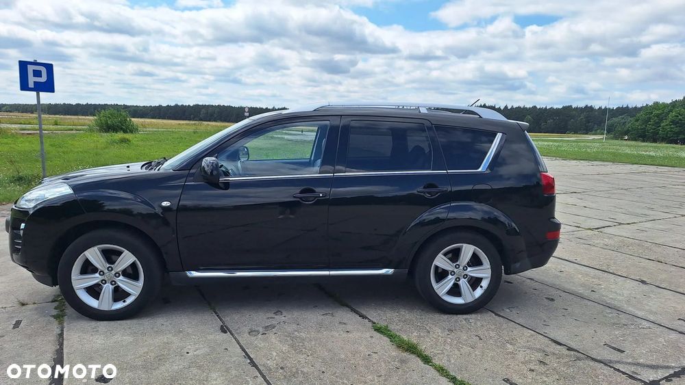 Peugeot 4007 2008 photo 5