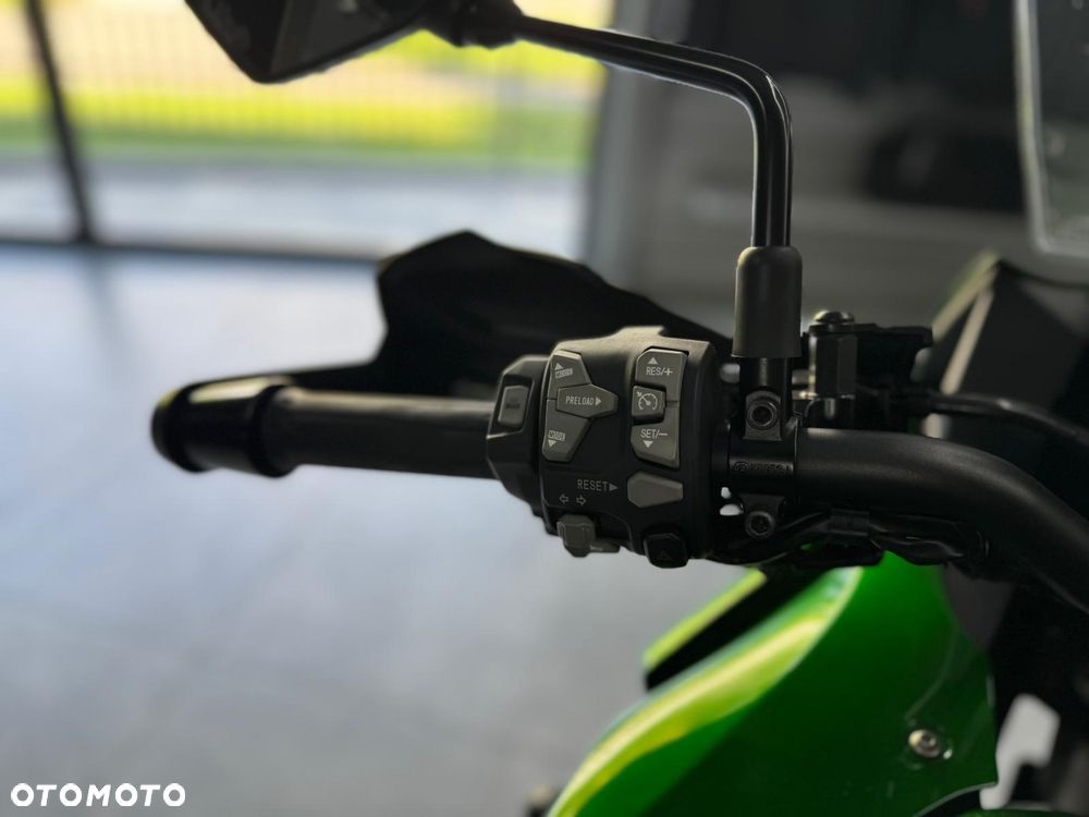 Kawasaki Versys 1000 - 15