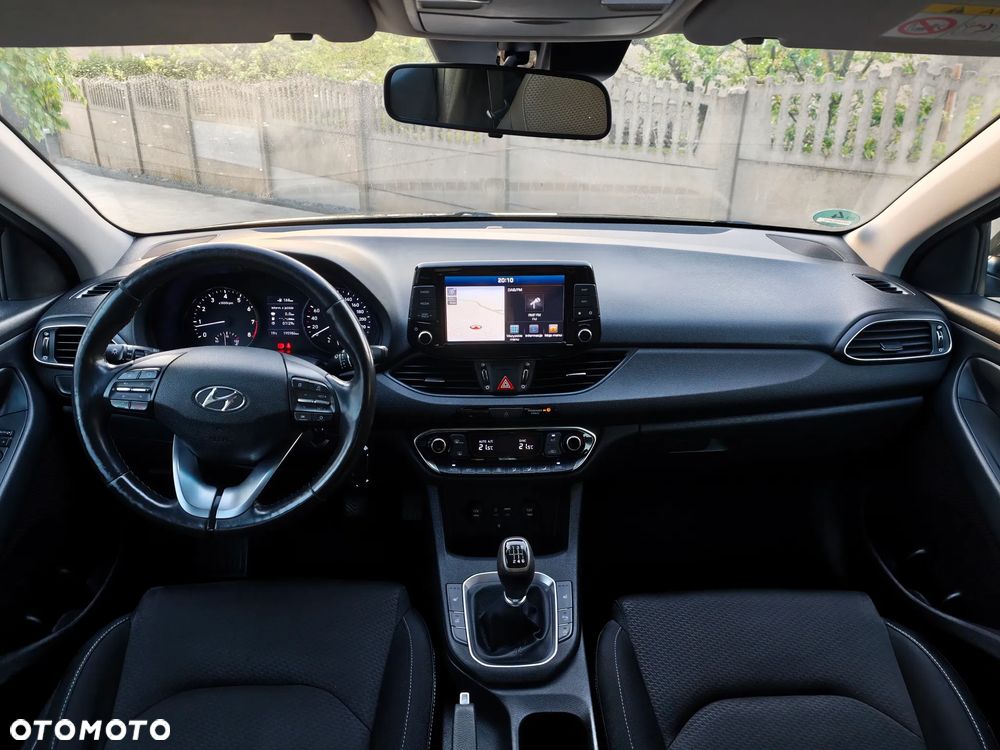 Hyundai i30 1.4 T-GDI Intro Edition - 13