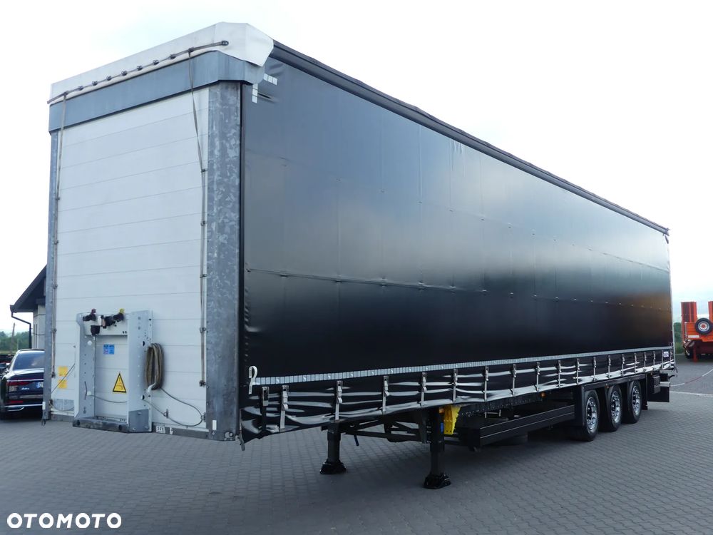 Schmitz Cargobull FIRANKA / MEGA  / OŚ PODNOSZONA / DACH PODNOSZONY / - 2