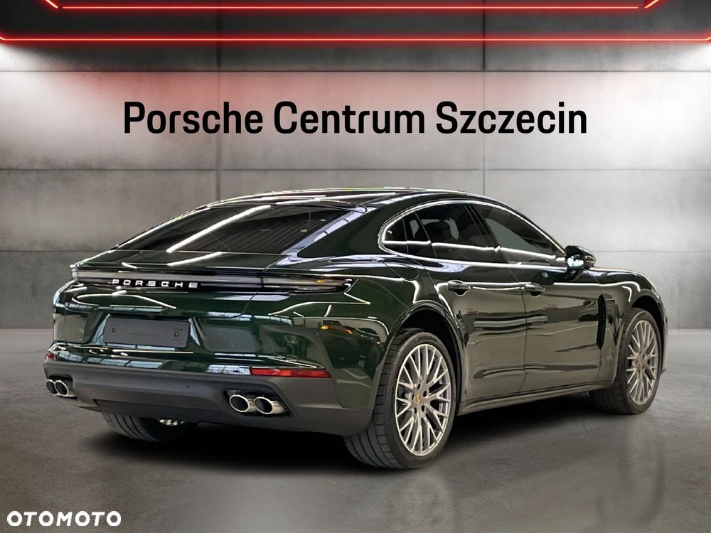 Porsche Panamera 4 - 5