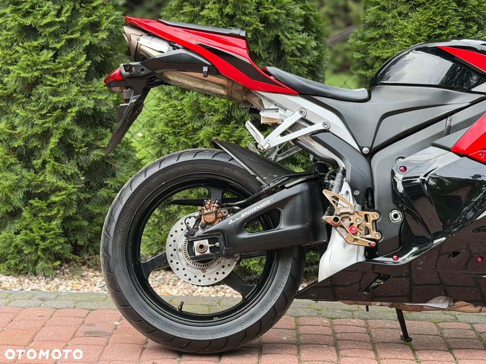 Honda CBR - 9