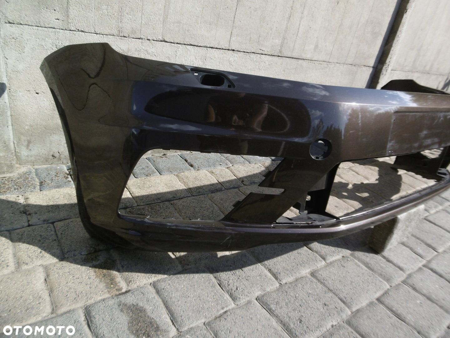 VW CADDY 2K5 LIFT 15r - zderzak przedni - 3